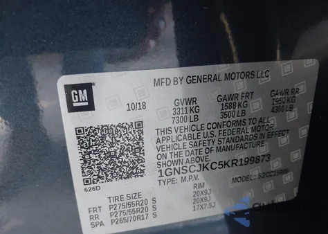 2019 Chevrolet Suburban Premier z USA, uszkodzony, nr VIN 1GNSCJKC5KR199873